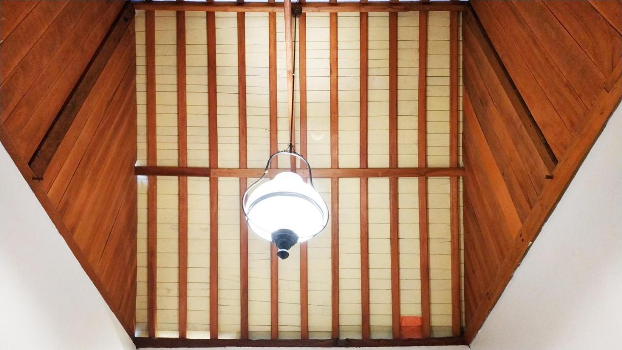 Dapur Ethnic Homestay บันตุล ภายนอก รูปภาพ